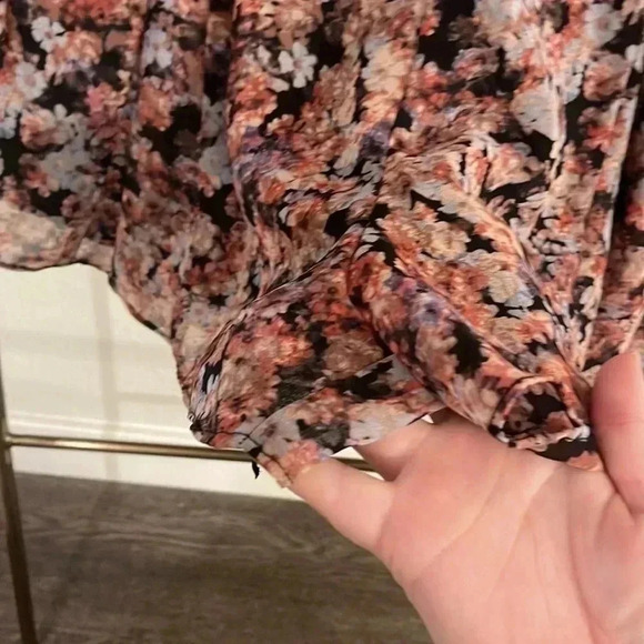 BCBG Generation Floral Romper - Picture 7 of 8